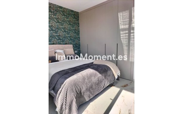 Obra nueva - Villa independiente - Pilar de la Horadada