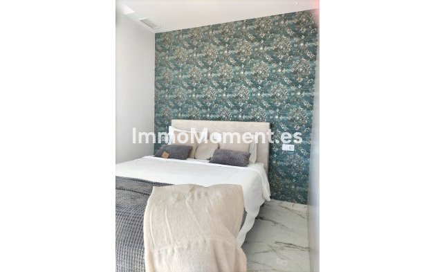 Obra nueva - Villa independiente - Pilar de la Horadada