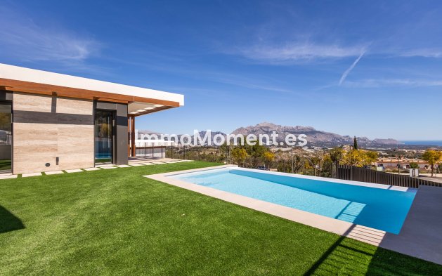 Neubau - Freistehende Villa - Polop