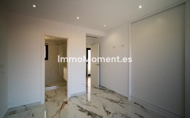 Neubau - Freistehende Villa - La Nucía