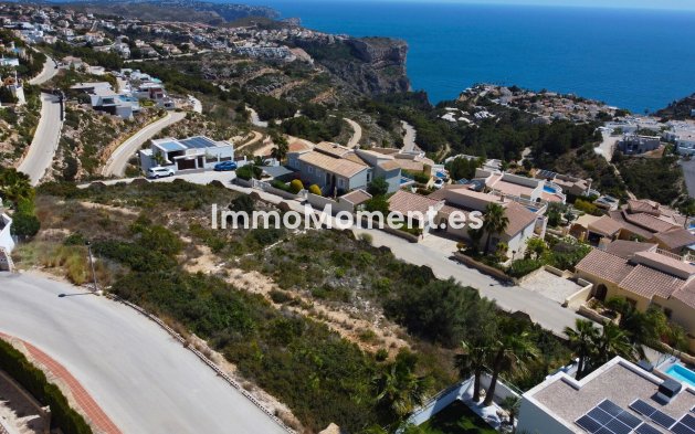 Obra nueva - Villa independiente - Cumbre del Sol