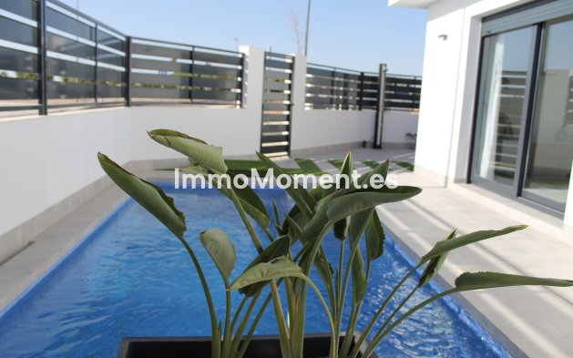 Neubau - Freistehende Villa - Roldán