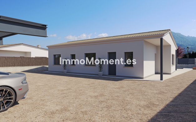 Obra nueva - Villa independiente - Penáguila