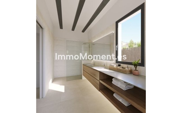 Obra nueva - Villa independiente - Penáguila