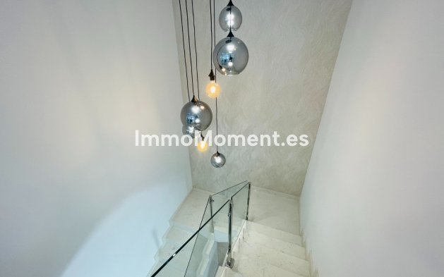 Obra nueva - Villa independiente - Torrevieja