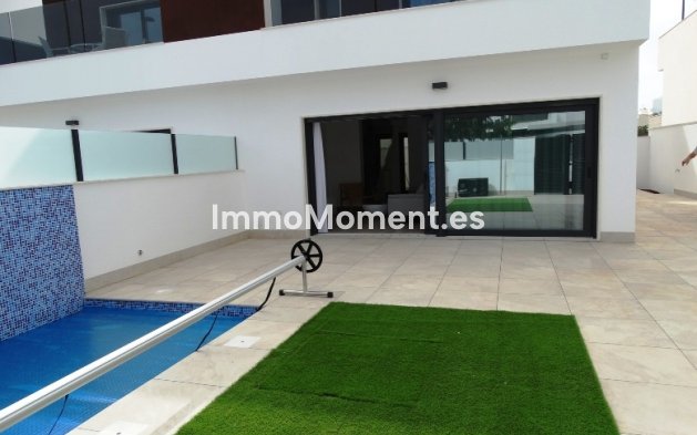 New Build - Semi-detached house - Pilar de la Horadada