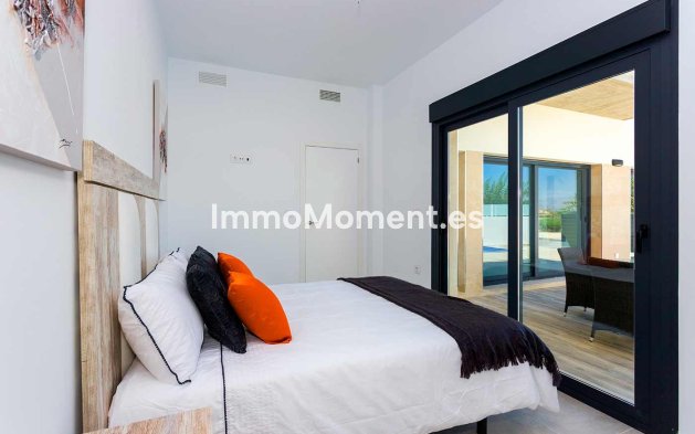 Obra nueva - Villa independiente - Daya Nueva