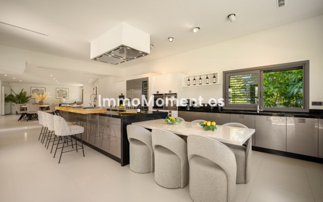 Obra nueva - Villa - Marbella