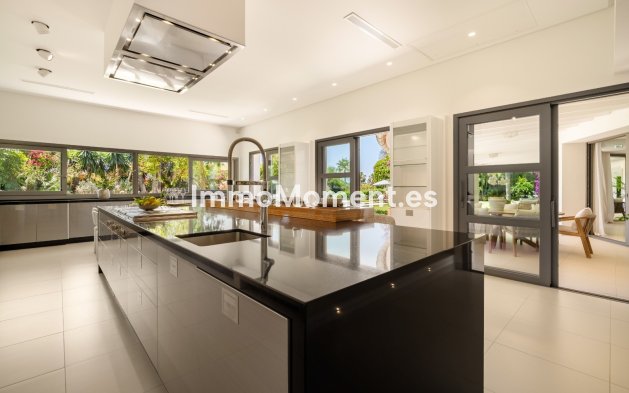 Obra nueva - Villa - Marbella