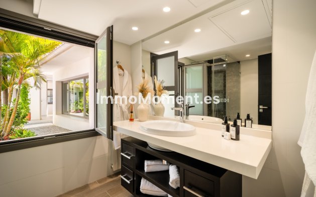 Obra nueva - Villa - Marbella