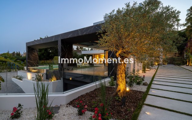 Construction neuve - Villa individuelle - Benahavís