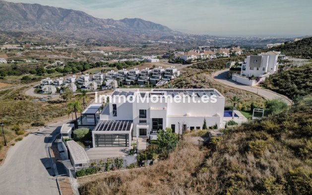 Obra nueva - Villa - Mijas