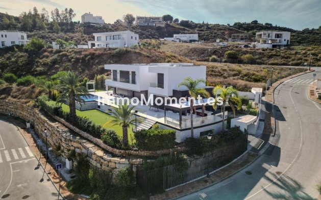 Obra nueva - Villa - Mijas