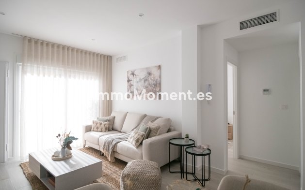 Neubau - Terraced - Jerónimo y Avileses