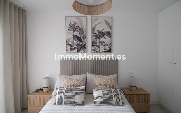 Neubau - Terraced - Jerónimo y Avileses