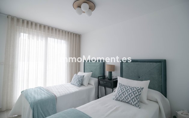 Neubau - Terraced - Jerónimo y Avileses