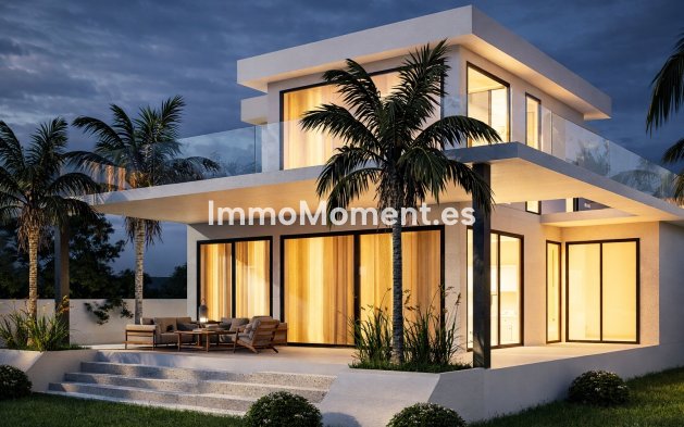 Neubau - Freistehende Villa - Estepona  - Estepona