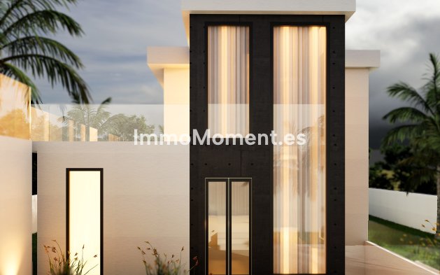 Neubau - Freistehende Villa - Estepona  - Estepona