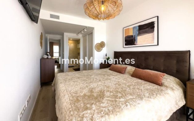 Long Term Rentals - Apartment - Estepona