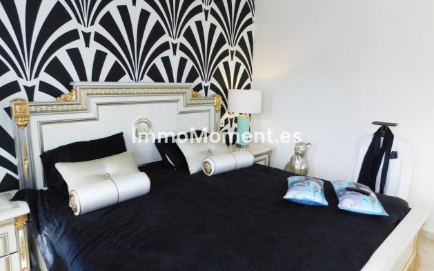Resale - Apartment - Marbella - Guadalmina Alta