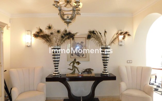 Resale - Apartment - Marbella - Guadalmina Alta