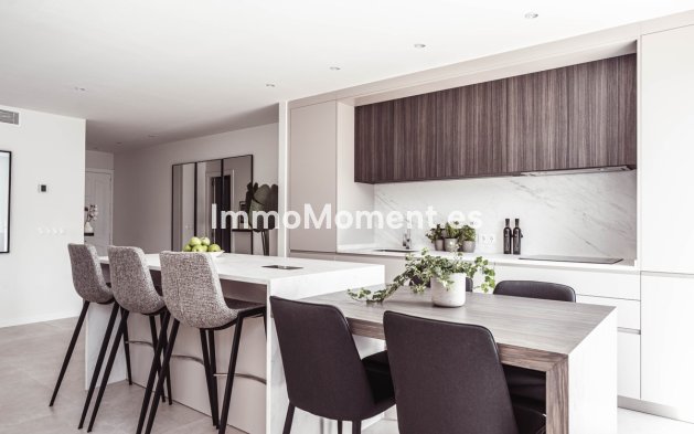 Resale - Townhouse - Marbella - Nueva Andalucía