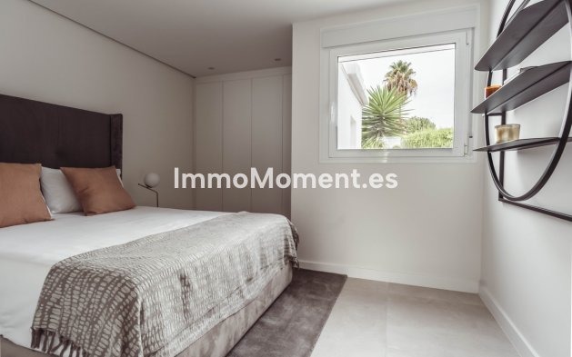 Resale - Townhouse - Marbella - Nueva Andalucía