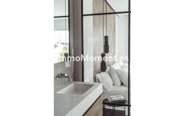 Resale - Townhouse - Marbella - Nueva Andalucía