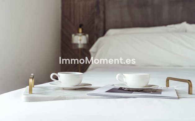 Resale - Townhouse - Marbella - Nueva Andalucía