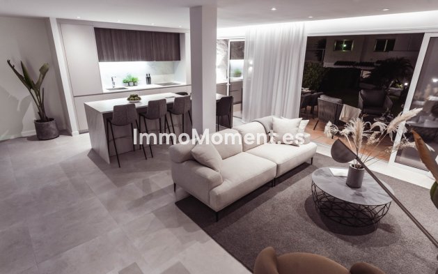 Resale - Townhouse - Marbella - Nueva Andalucía