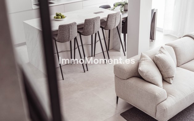 Resale - Townhouse - Marbella - Nueva Andalucía