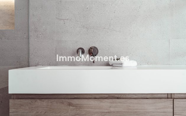 Resale - Townhouse - Marbella - Nueva Andalucía