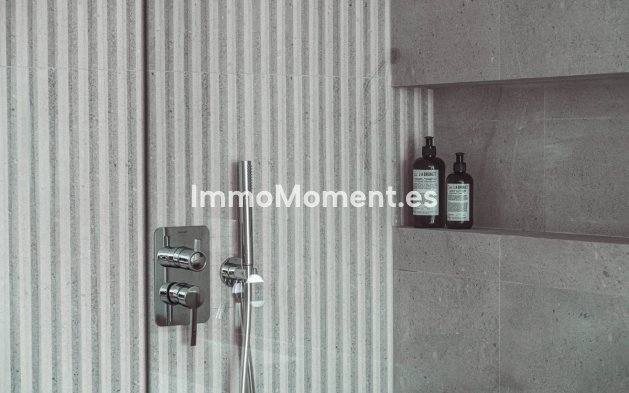 Resale - Townhouse - Marbella - Nueva Andalucía