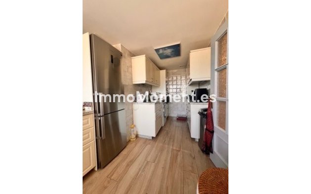 Wiederverkauf - Wohnung - San Pedro de Alcántara - Costa del Sol