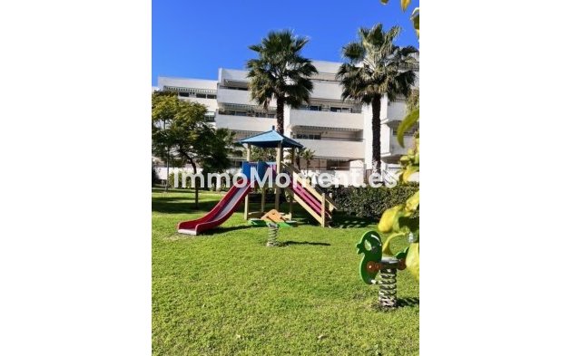 Wiederverkauf - Wohnung - San Pedro de Alcántara - Costa del Sol