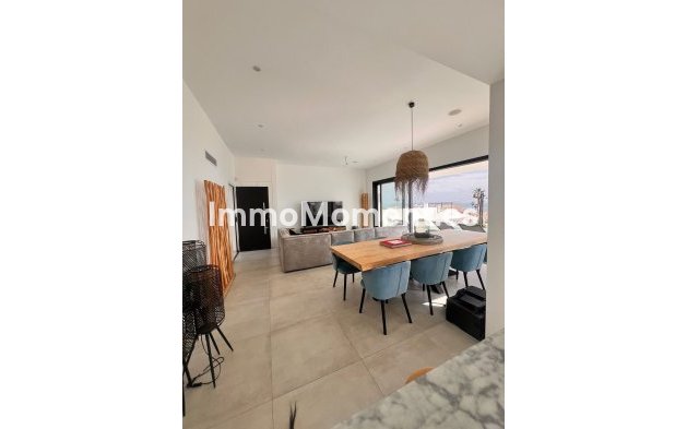 Resale - Detached villa - Mijas Costa - El Chaparral