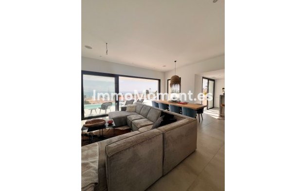 Resale - Detached villa - Mijas Costa - El Chaparral