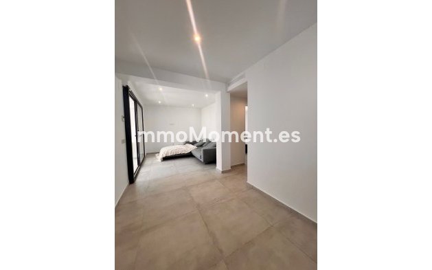 Resale - Detached villa - Mijas Costa - El Chaparral