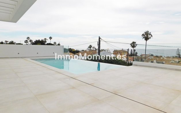 Resale - Detached villa - Mijas Costa - El Chaparral