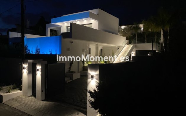 Resale - Detached villa - Mijas Costa - El Chaparral