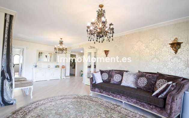 Revente - Appartement - Estepona  - Atalaya