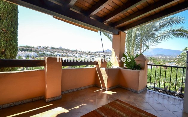 Revente - Appartement - Estepona  - Atalaya