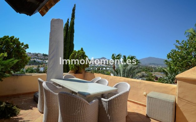 Revente - Appartement - Estepona  - Atalaya