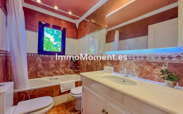 Resale - Detached villa - Benahavís