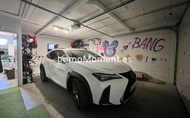 Resale - Townhouse - Estepona - Estepona Centro