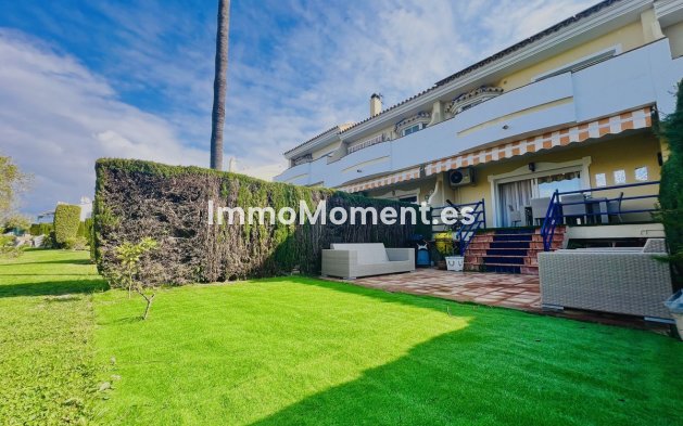 Resale - Townhouse - Estepona - Estepona Centro