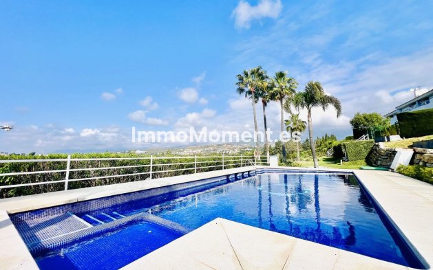 Resale - Townhouse - Estepona - Estepona Centro