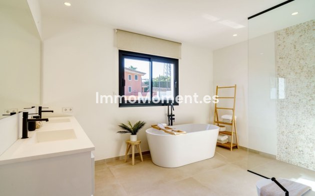 Wiederverkauf - Villa - Marbella - Marbella Centro