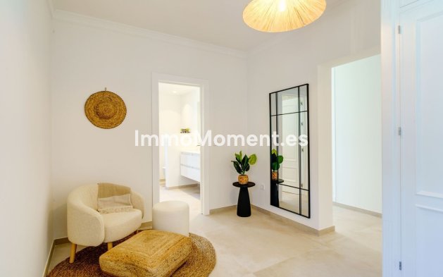 Wiederverkauf - Villa - Marbella - Marbella Centro