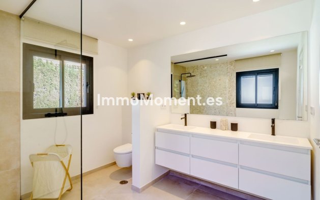 Wiederverkauf - Villa - Marbella - Marbella Centro